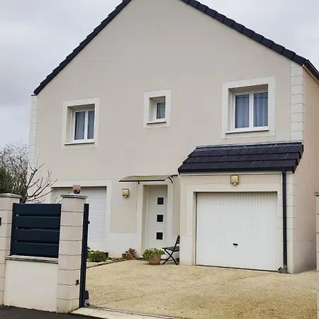 Maison Individuel 500m Jo 3*